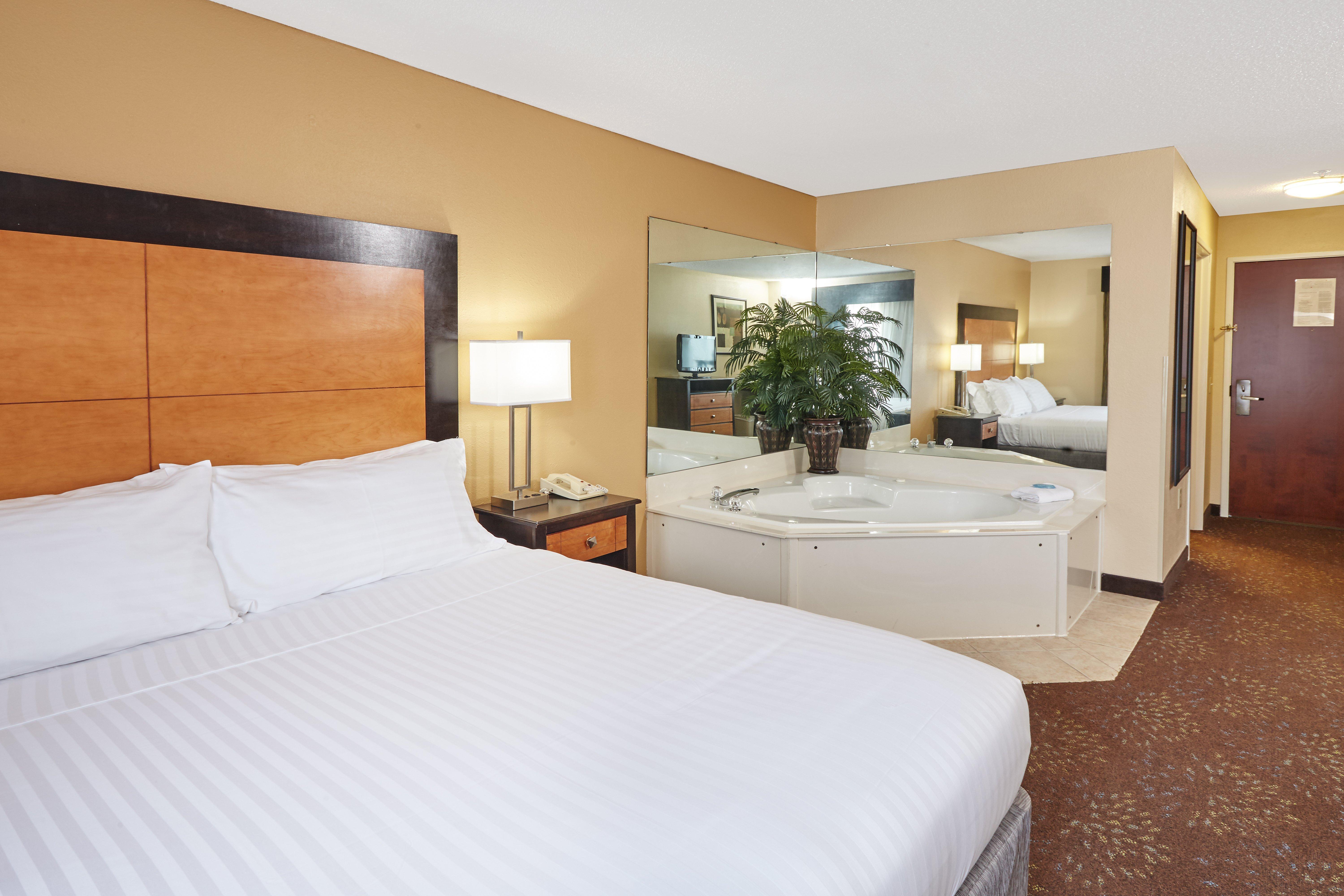 Holiday Inn Express Hotel & Suites Buford-Mall Of Georgia, An Ihg Hotel Bagian luar foto