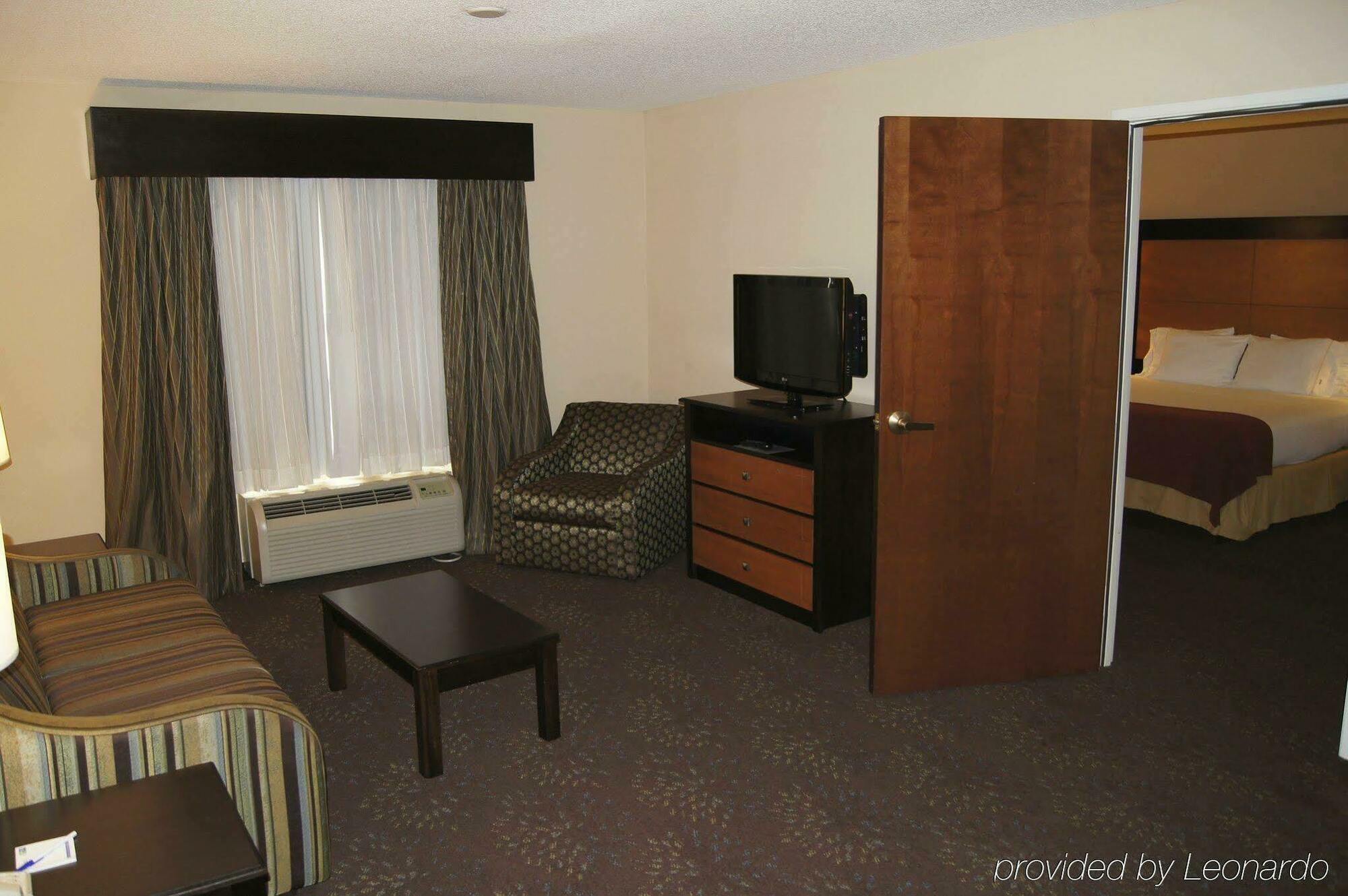 Holiday Inn Express Hotel & Suites Buford-Mall Of Georgia, An Ihg Hotel Bagian luar foto