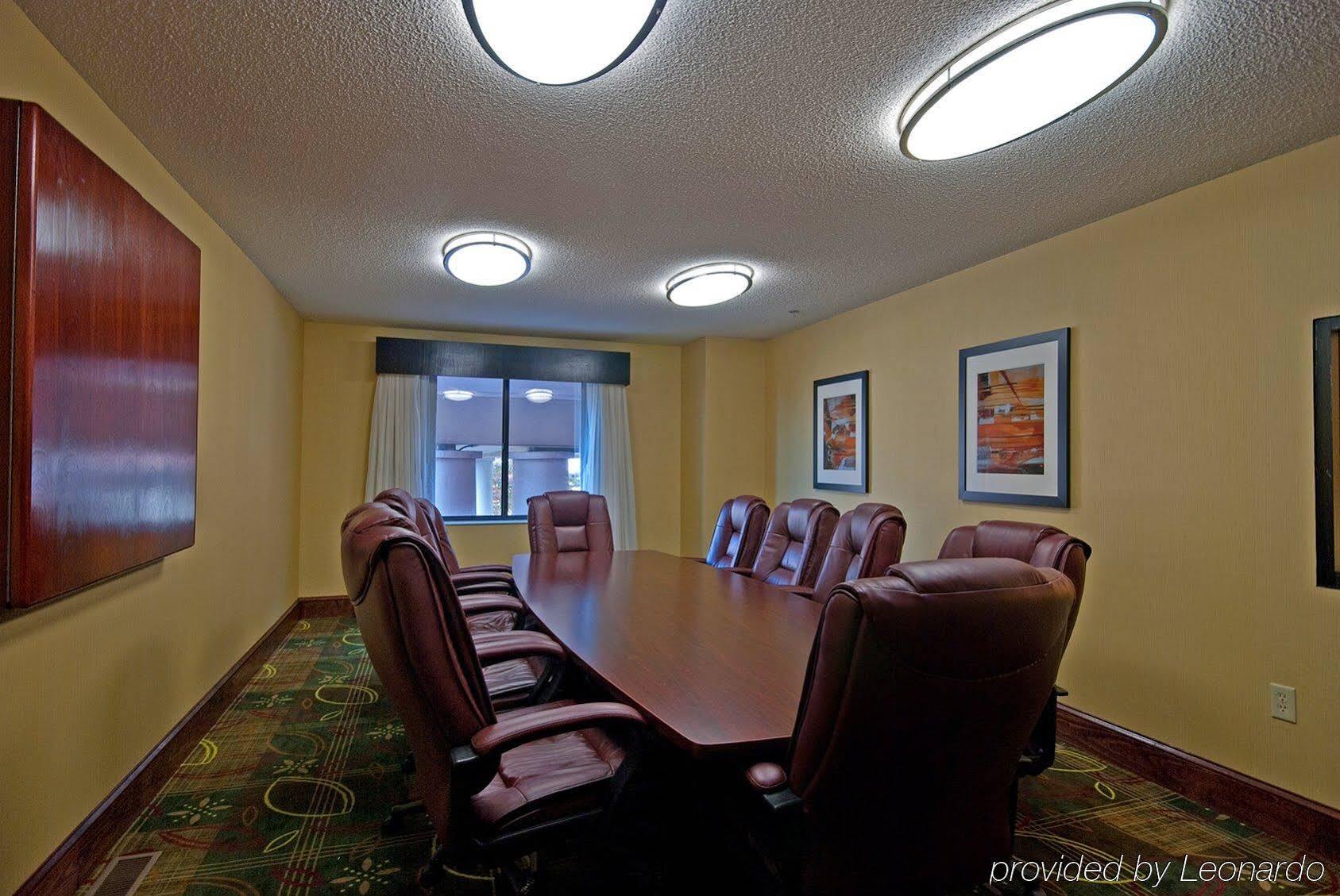 Holiday Inn Express Hotel & Suites Buford-Mall Of Georgia, An Ihg Hotel Bagian luar foto