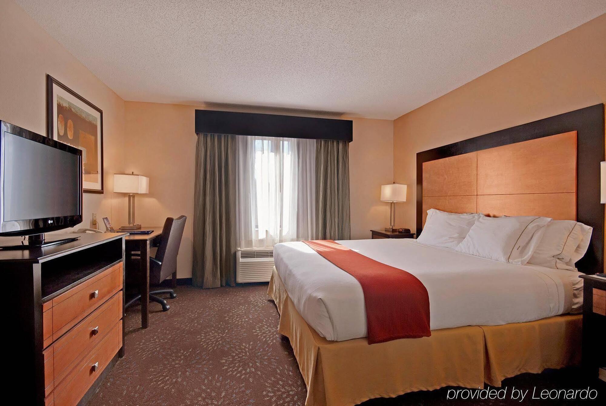 Holiday Inn Express Hotel & Suites Buford-Mall Of Georgia, An Ihg Hotel Bagian luar foto